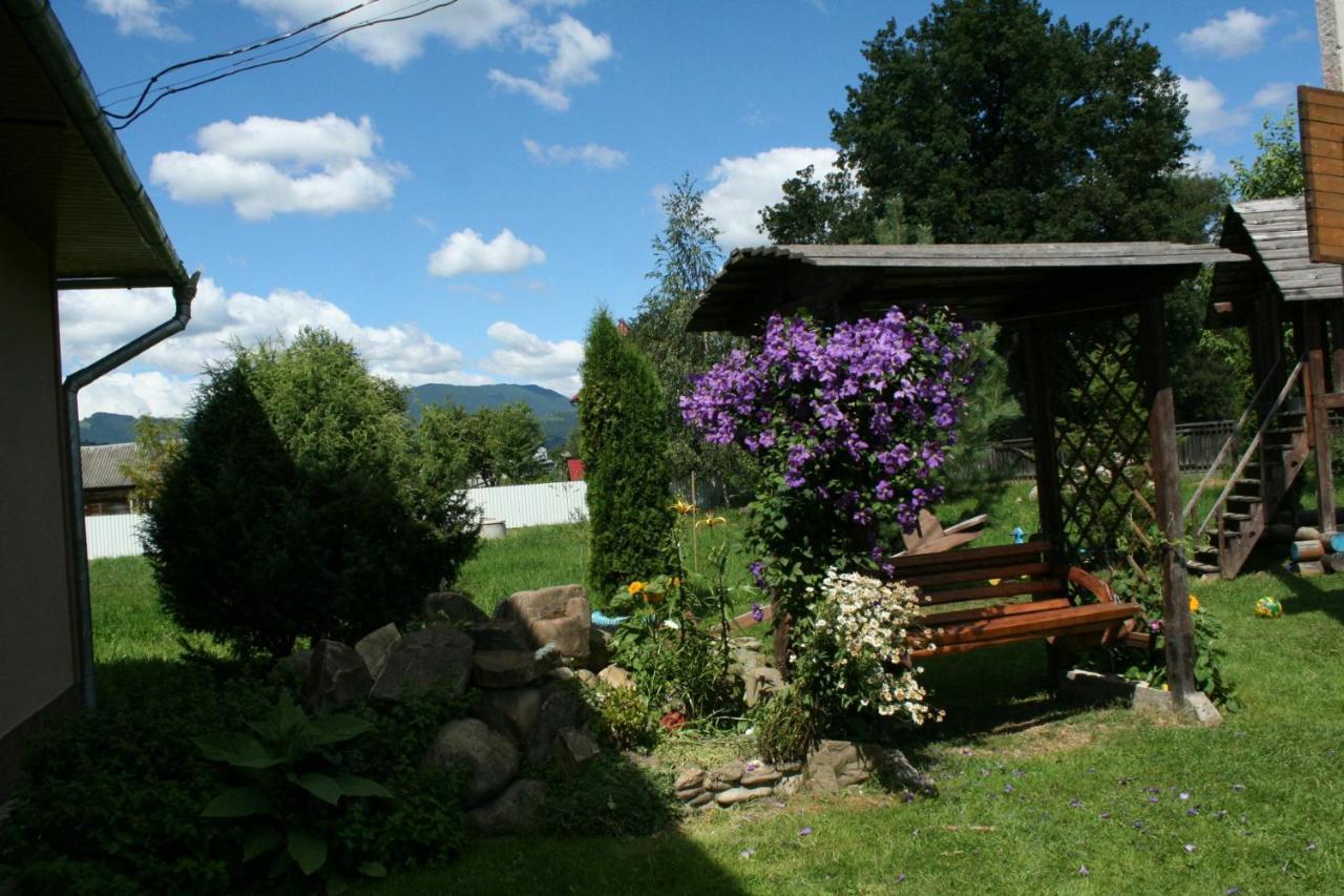 Krokus House Verhovîna Exterior foto